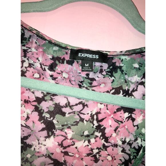 Express Floral Tiered Ruffle Mesh Tank Top Women’s Medium - Picture 2 of 3